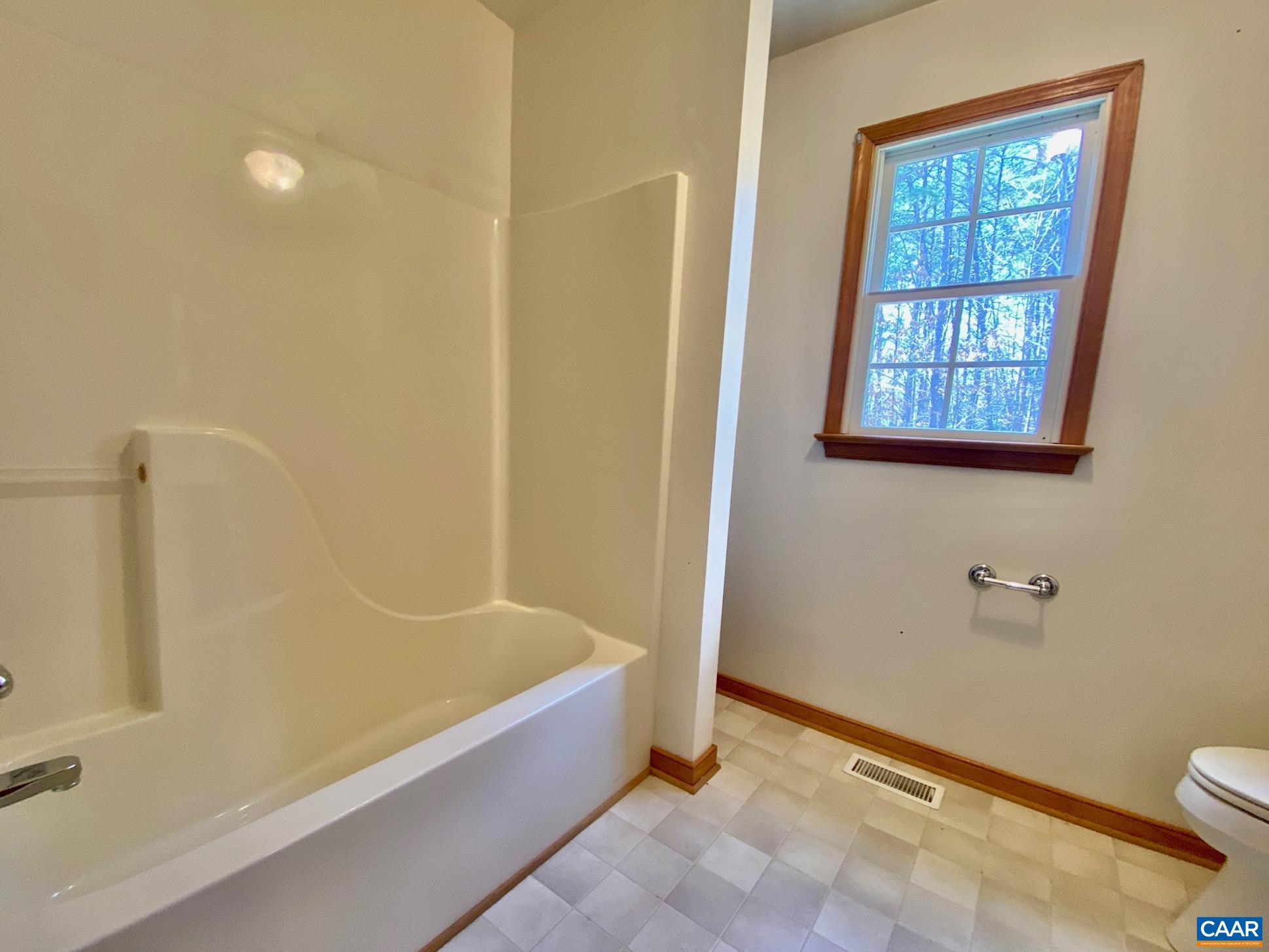 3545 Rock Island Road Scottsville, VA 24590 - Photo 29 of 35