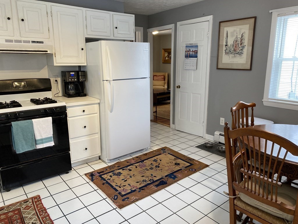 34 Cedar Street Wellesley, MA 02481 - Photo 8 of 16