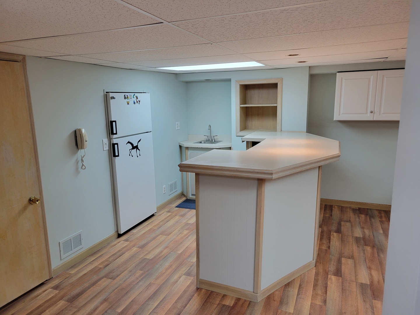 1263 Bainbridge Drive Naperville, IL 60563 - Photo 26 of 31 a utility room with washer and dryer