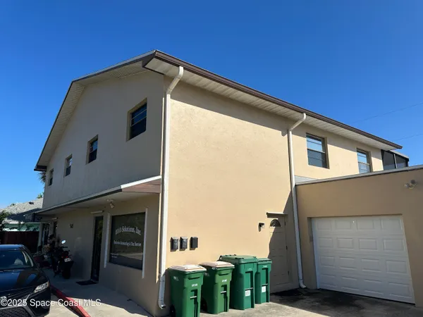 $1,900 | 565 Jackson Avenue, Satellite Beach, FL 32937