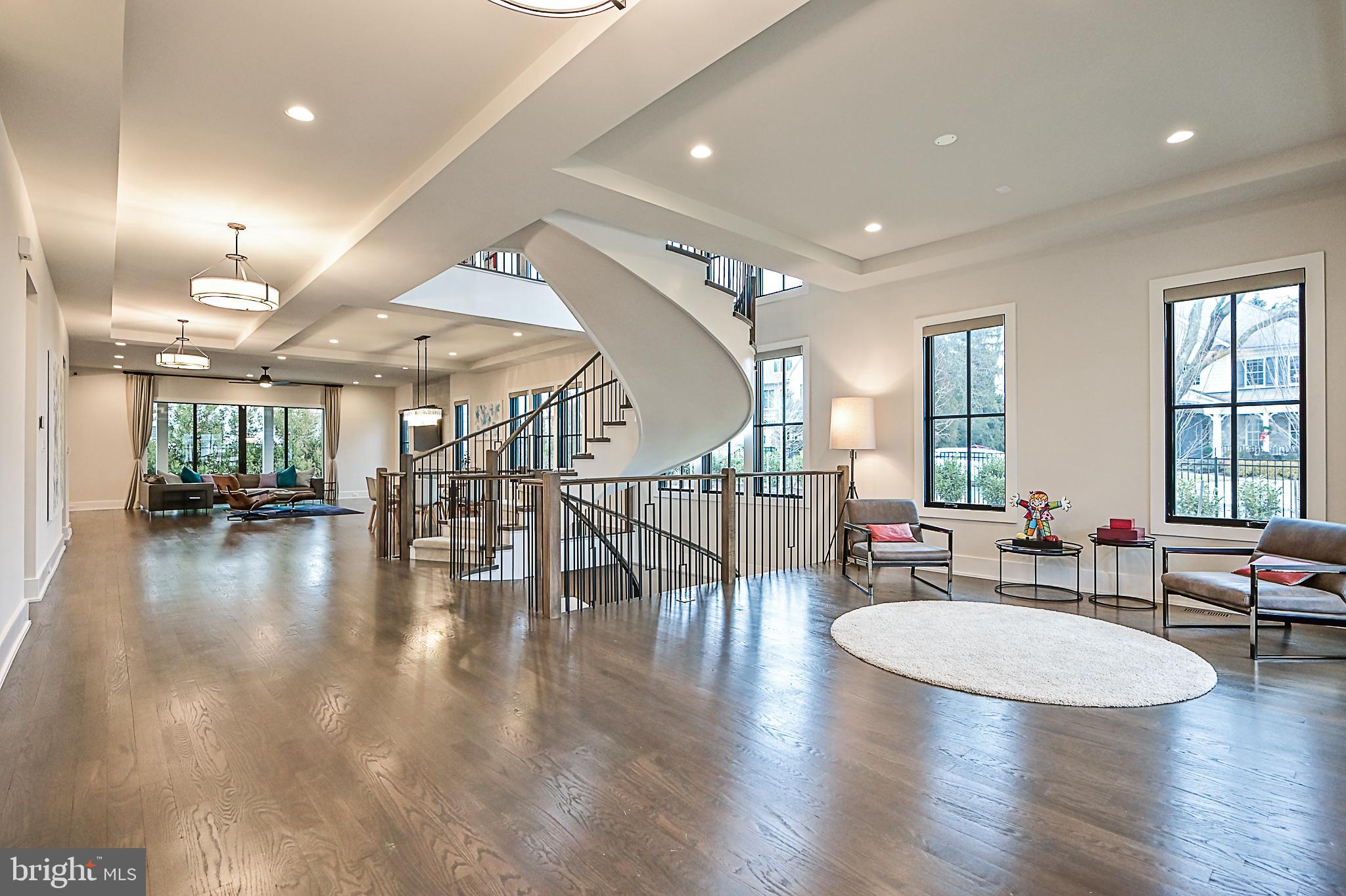 7126 Merrimac Drive McLean, VA 22101 - Photo 16 of 98