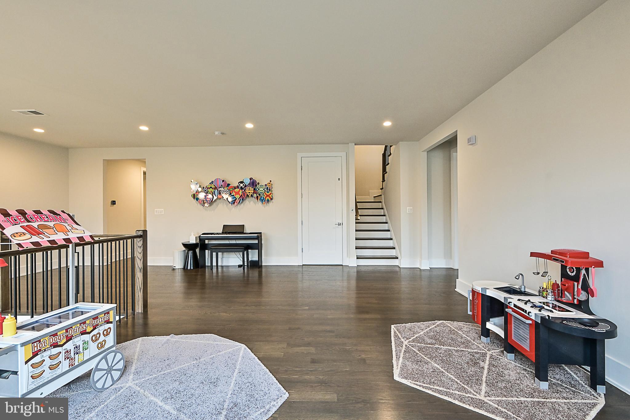 7126 Merrimac Drive McLean, VA 22101 - Photo 60 of 98