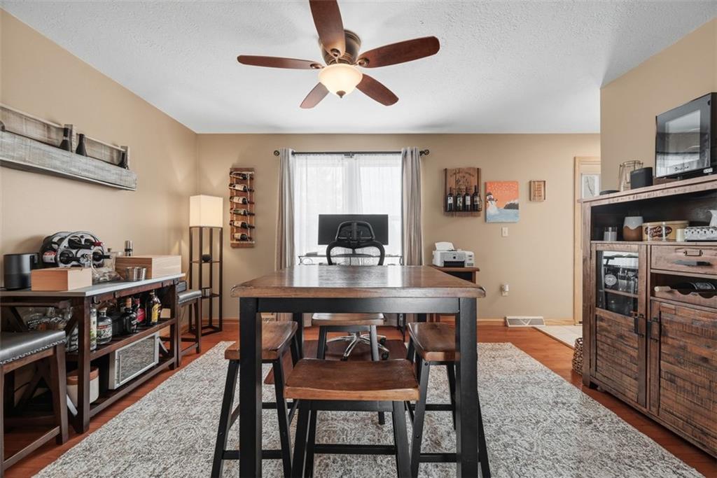 111 Greenhill Road Pittsburgh, PA 15237 - Photo 17 of 40 a dining room with furniture and window