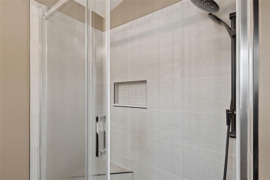 111 Greenhill Road Pittsburgh, PA 15237 - Photo 23 of 40 a bathroom with a shower