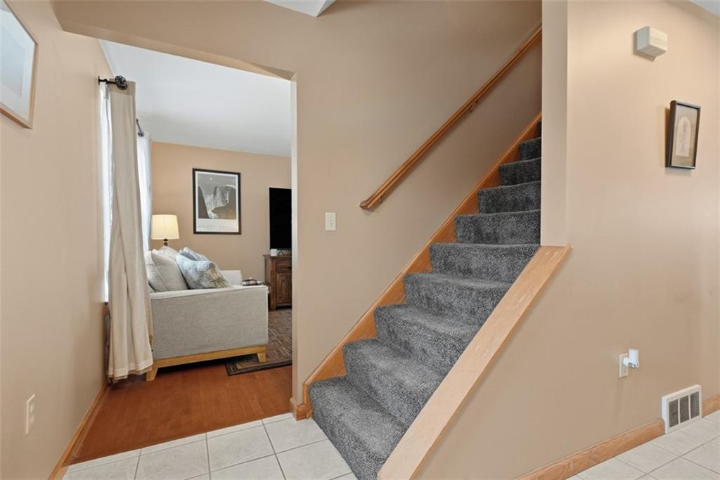111 Greenhill Road Pittsburgh, PA 15237 - Photo 4 of 40 a view of a livingroom with furniture and staircase
