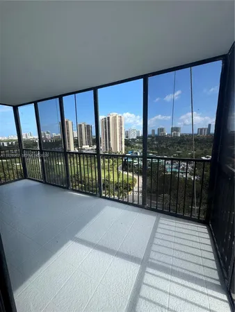 $2,500 | 20100 West Country Club Drive, Unit 1606, Aventura, FL 33180