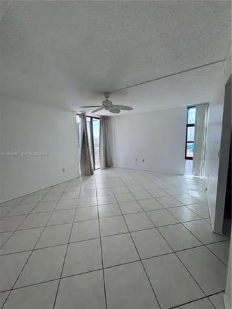 $2,500 | 20100 West Country Club Drive, Unit 1606, Aventura, FL 33180