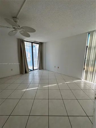 $2,500 | 20100 West Country Club Drive, Unit 1606, Aventura, FL 33180