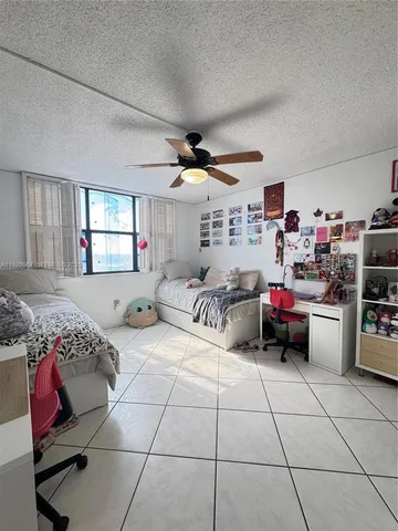 $2,950 | 20100 West Country Club Drive, Unit 1606, Aventura, FL 33180