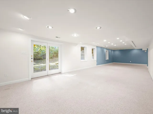 front view of house with a yard