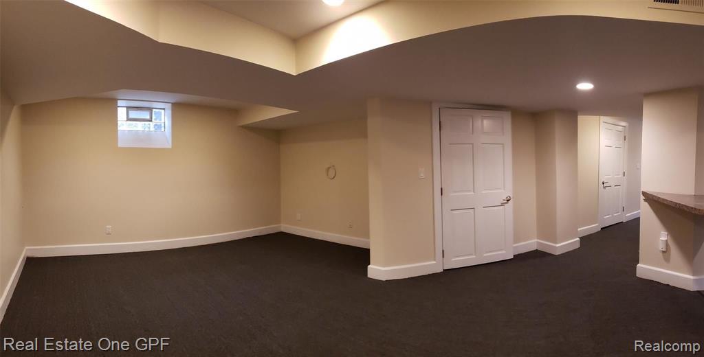 1210 Yorkshire Road Grosse Pointe Park, MI 48230 - Photo 27 of 37