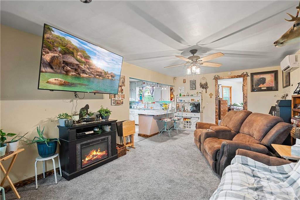 1698 9000 Road Oswego, KS 67356 - Photo 13 of 60