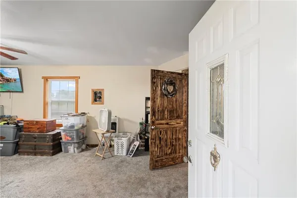 $295,000 | 1698 9000 Road, Oswego, KS 67356