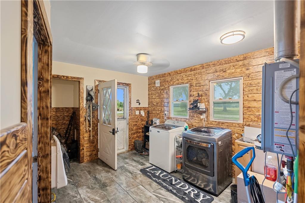 1698 9000 Road Oswego, KS 67356 - Photo 30 of 60