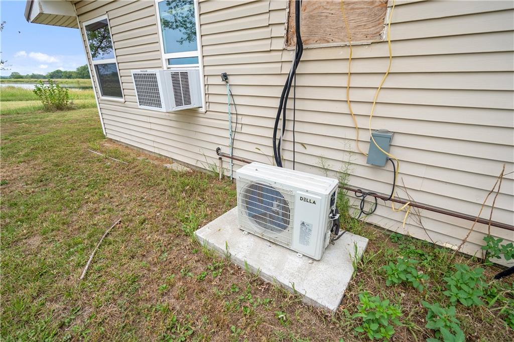 1698 9000 Road Oswego, KS 67356 - Photo 33 of 60