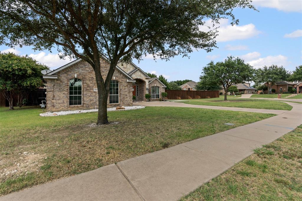 2625 Longshadow Lane Midlothian, TX 76065 - Photo 3 of 39