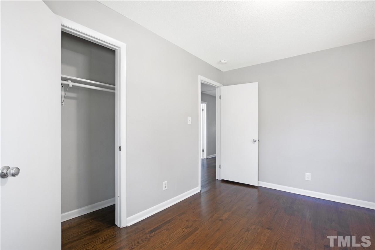 513 Ranch Road Clayton, NC 27520 - Photo 8 of 29 Gallery Image 8