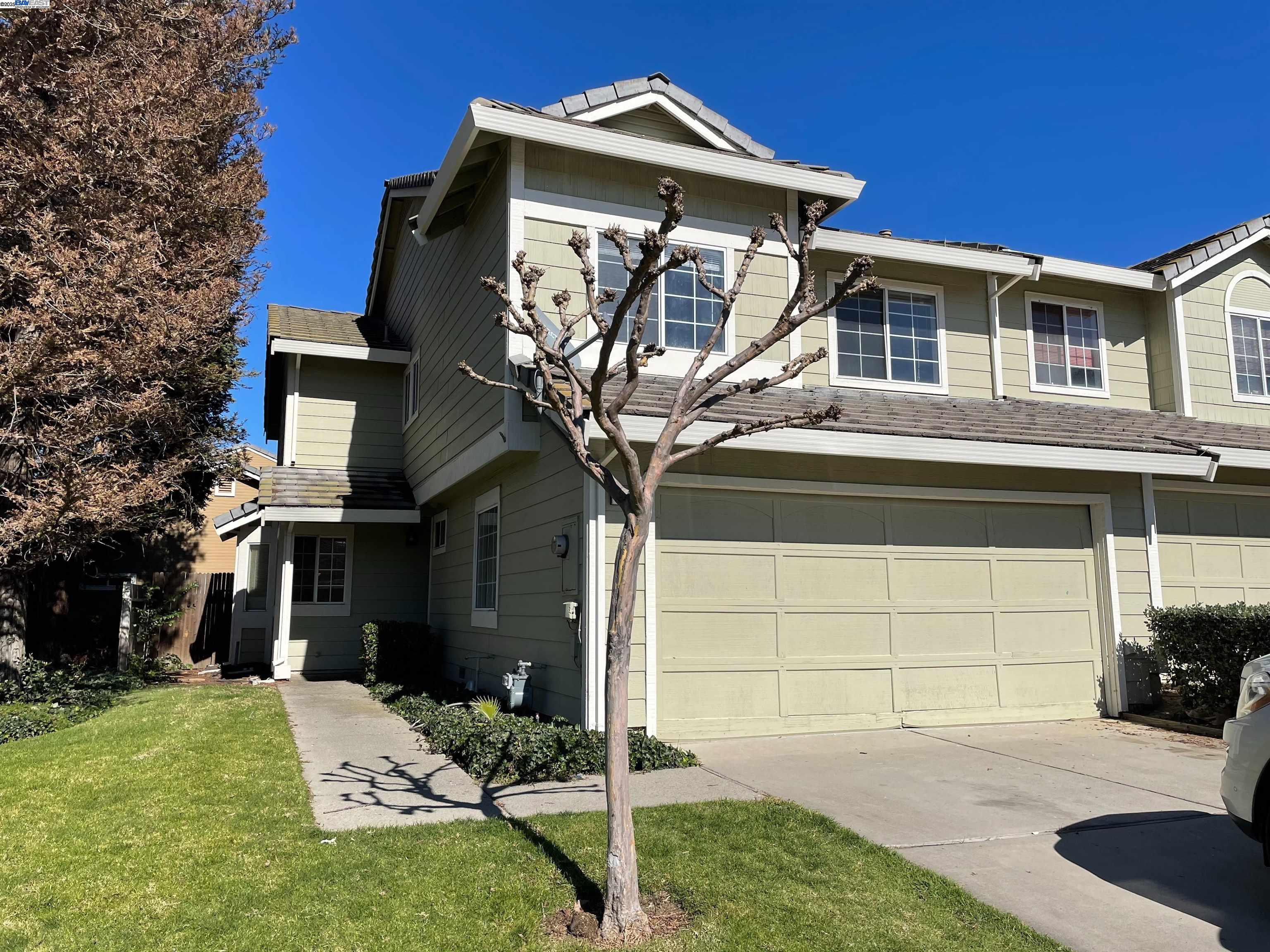 149 Pelican Loop Pittsburg, CA 94565 - Photo 1 of 35