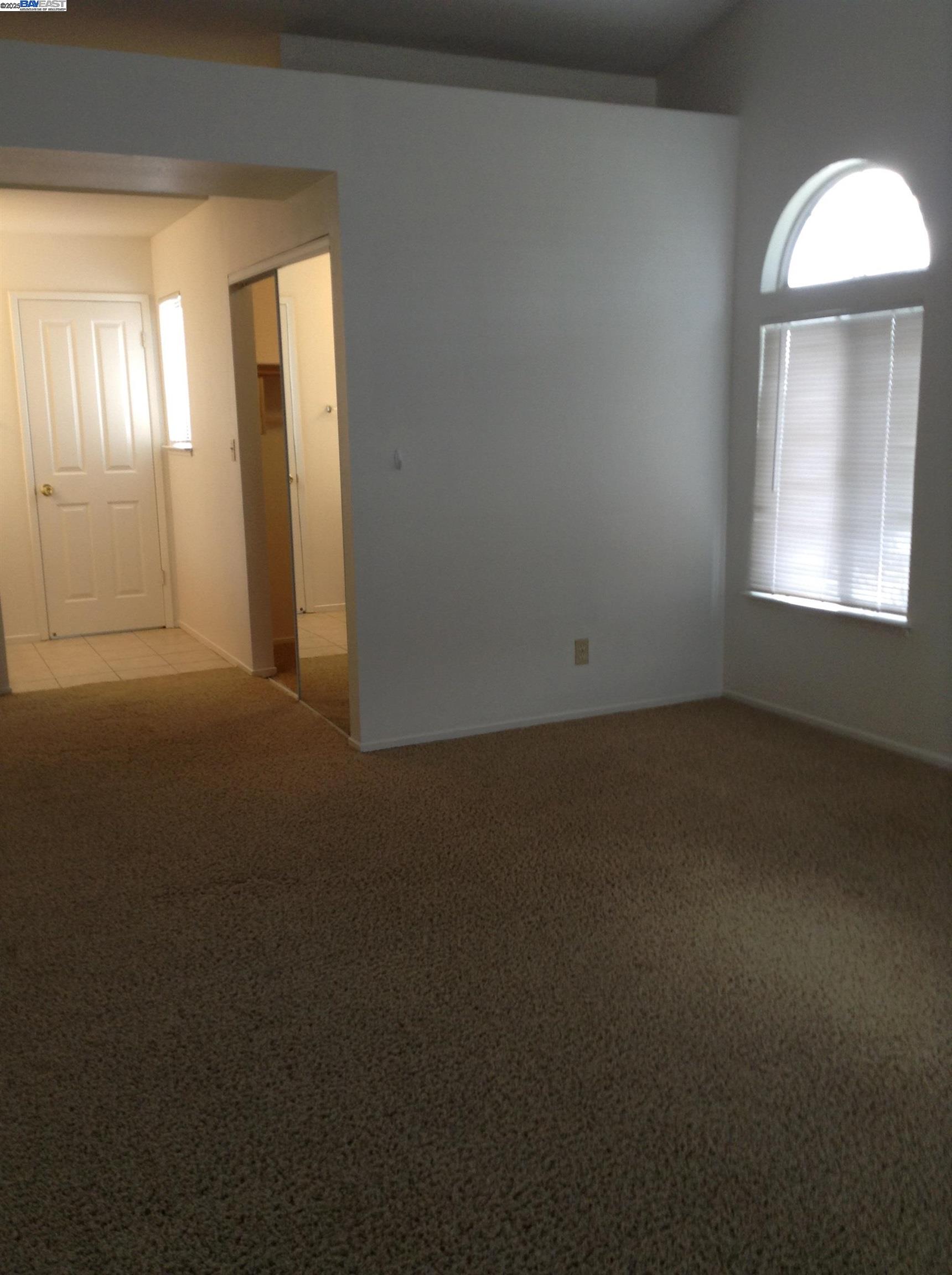 149 Pelican Loop Pittsburg, CA 94565 - Photo 15 of 35