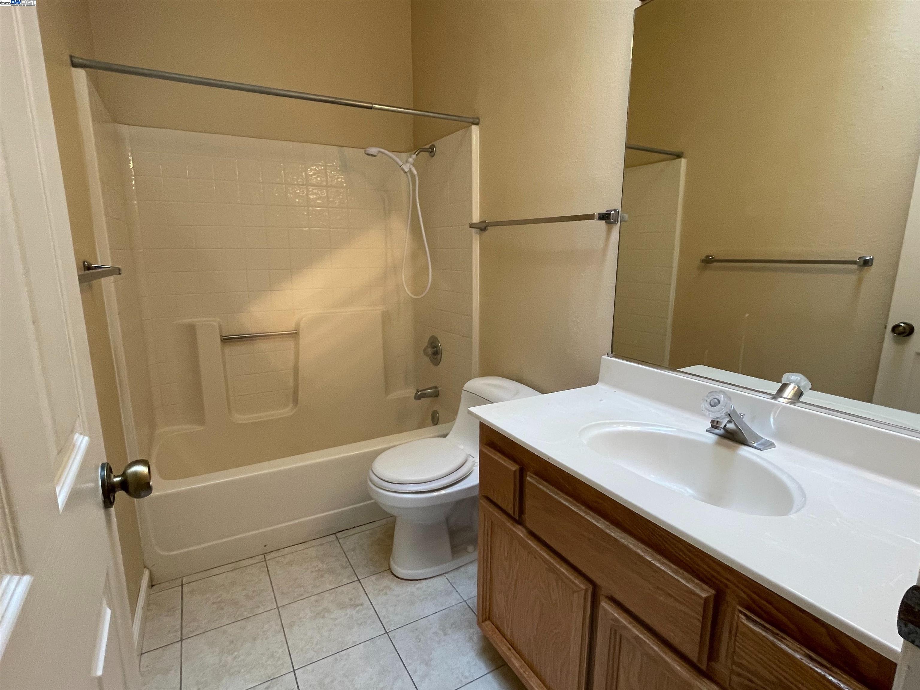 149 Pelican Loop Pittsburg, CA 94565 - Photo 16 of 35