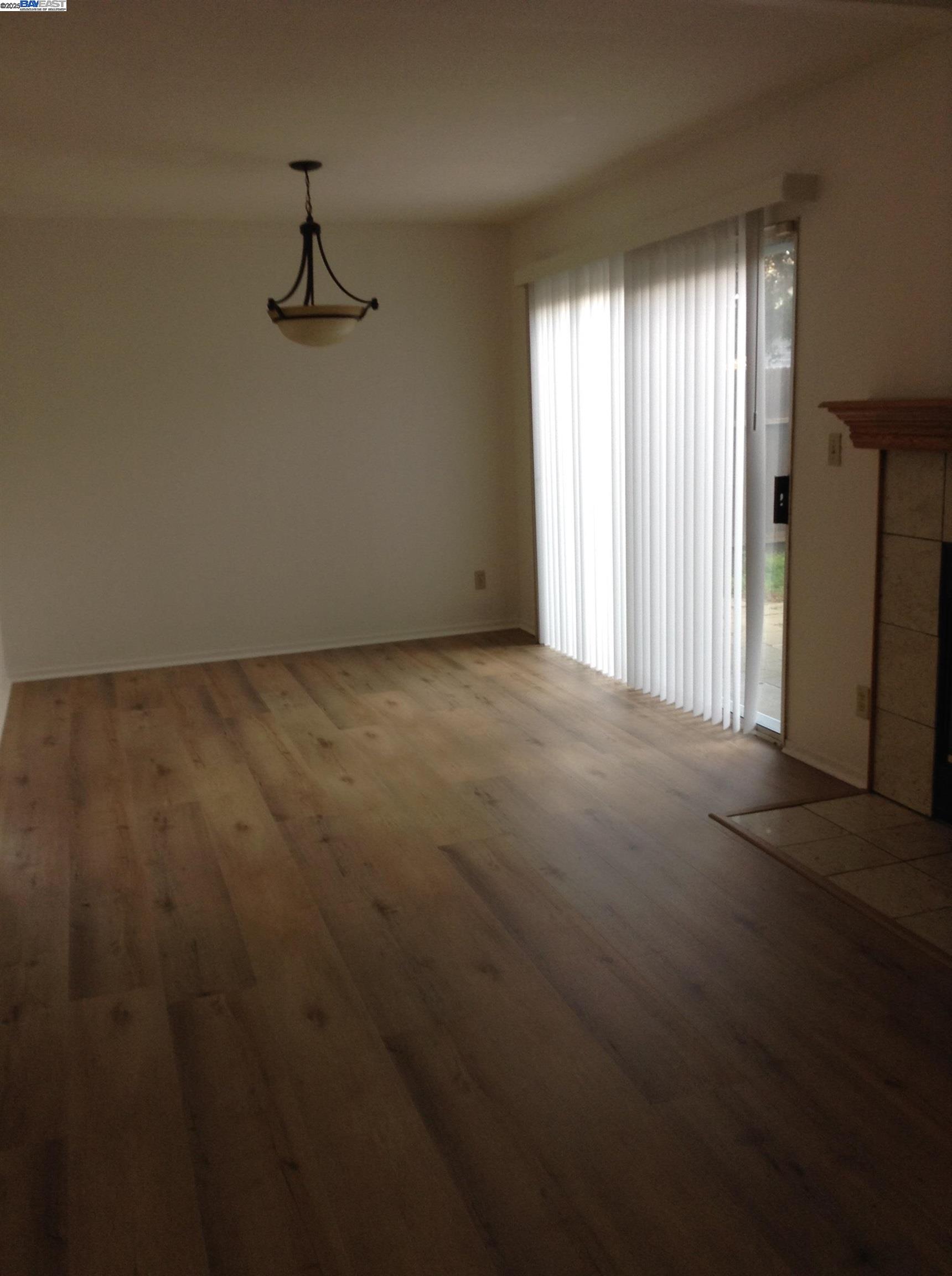 149 Pelican Loop Pittsburg, CA 94565 - Photo 32 of 35