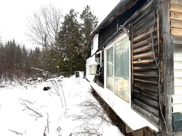 $117,500 | 296 Valley Avenue Road, Exeter, ME 04435