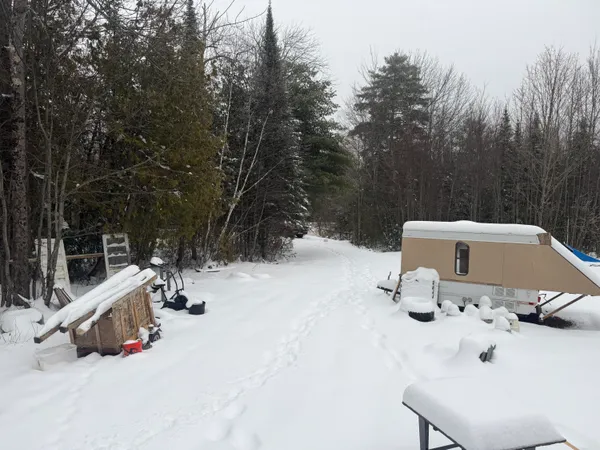 $117,500 | 296 Valley Avenue Road, Exeter, ME 04435