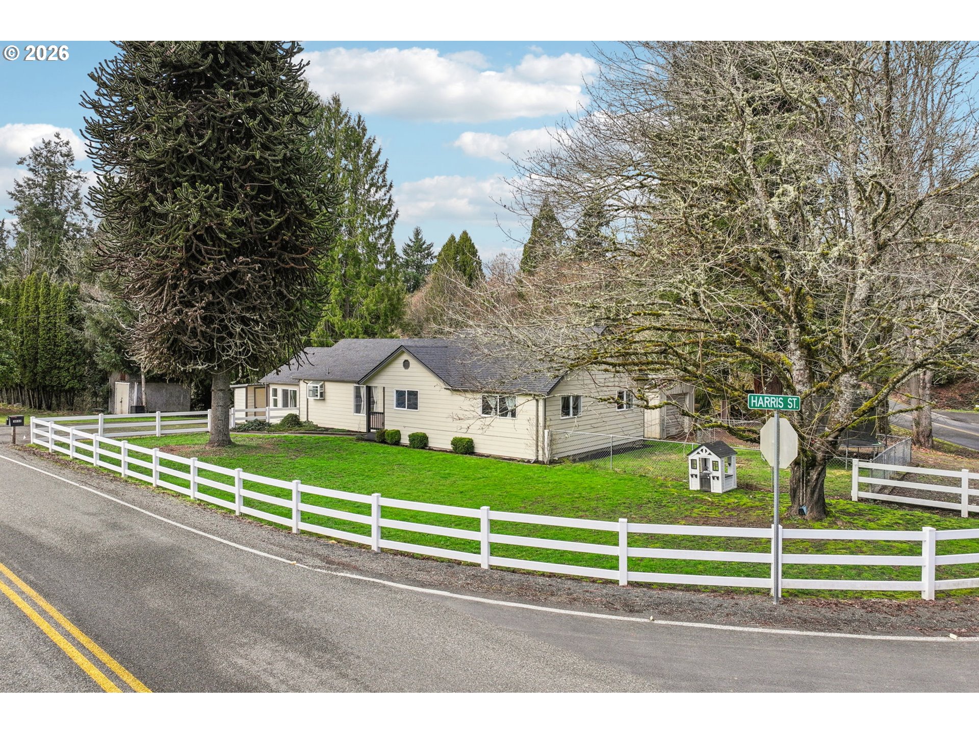 3031 Allen Street Kelso, WA 98626 - Photo 3 of 40