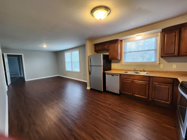 $1,495 | 2221 Green Acres Drive, Clarksville, TN 37042