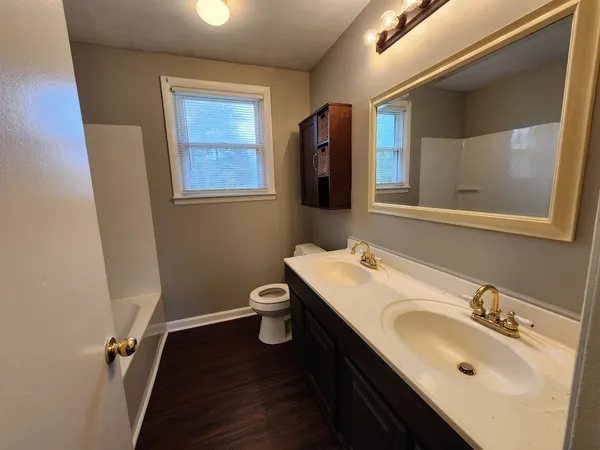 $1,495 | 2221 Green Acres Drive, Clarksville, TN 37042