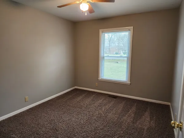 $1,495 | 2221 Green Acres Drive, Clarksville, TN 37042