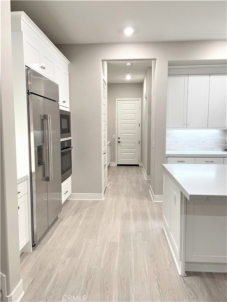 116 Scale Irvine, CA 92618 - Photo 13 of 38