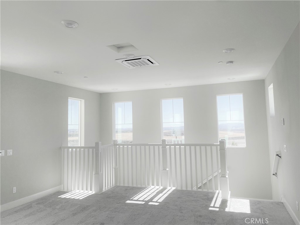 116 Scale Irvine, CA 92618 - Photo 30 of 38