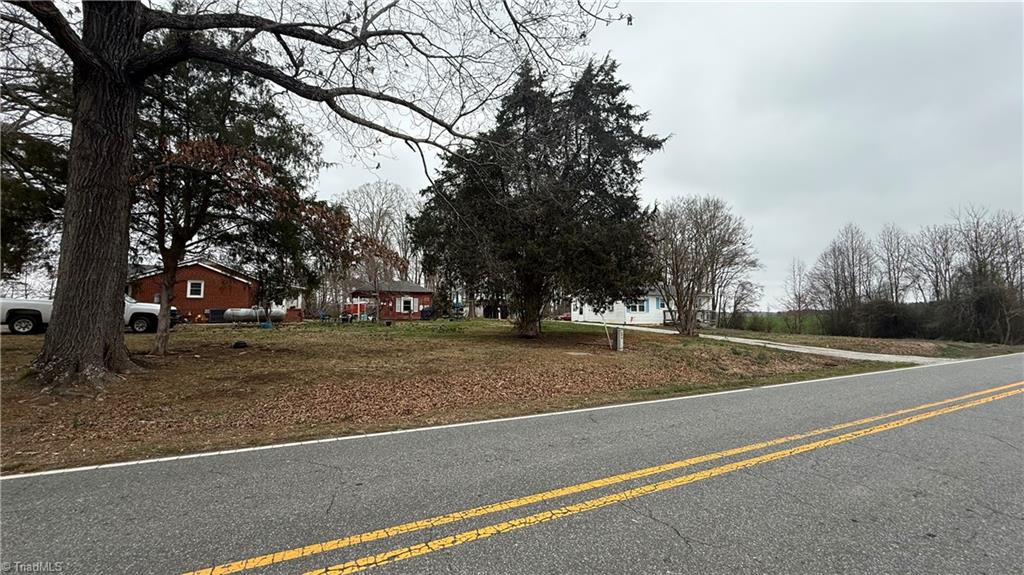 9902 High Pine Church Road Denton, NC 27239 - Photo 5 of 47 High Pine Church Rd View