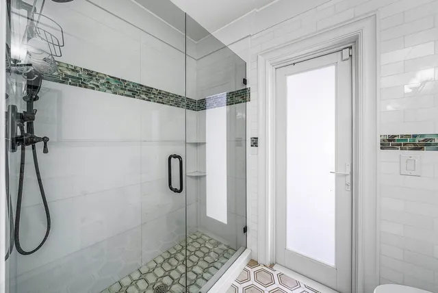 $3,758,895 | 7425 Northeast Bay Cove Court, Boca Raton, FL 33487