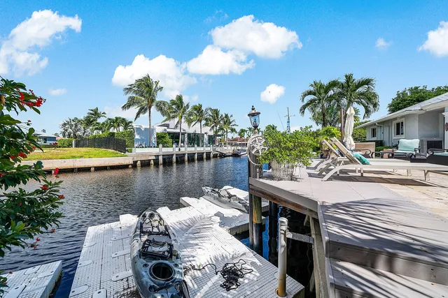 $3,758,895 | 7425 Northeast Bay Cove Court, Boca Raton, FL 33487
