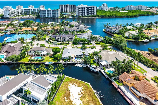 $3,758,895 | 7425 Northeast Bay Cove Court, Boca Raton, FL 33487