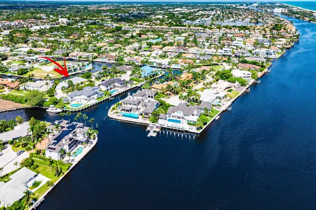 $3,758,895 | 7425 Northeast Bay Cove Court, Boca Raton, FL 33487