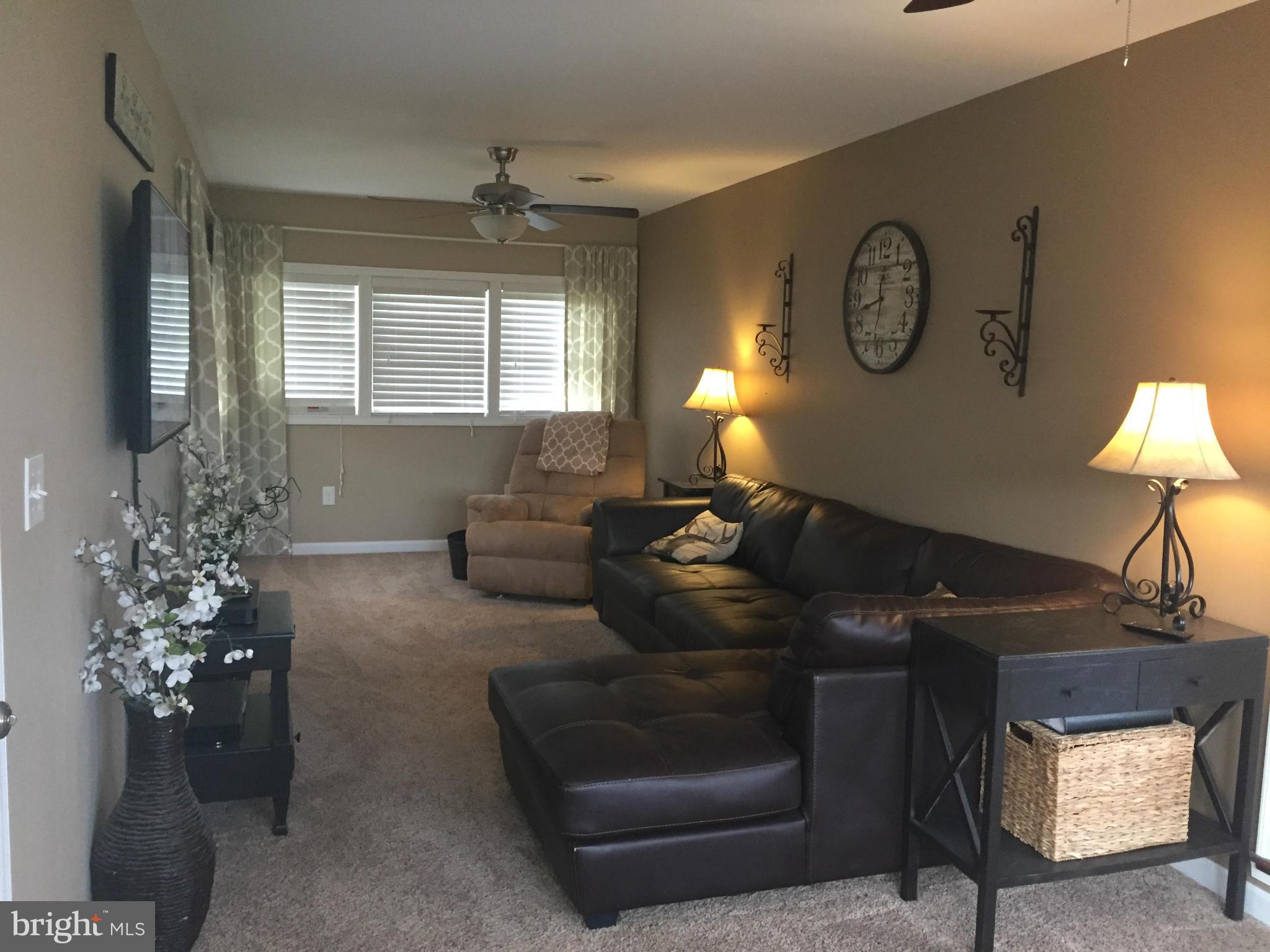 28448 Mine Run Road Rhoadesville, VA 22542 - Photo 8 of 18 Family Room