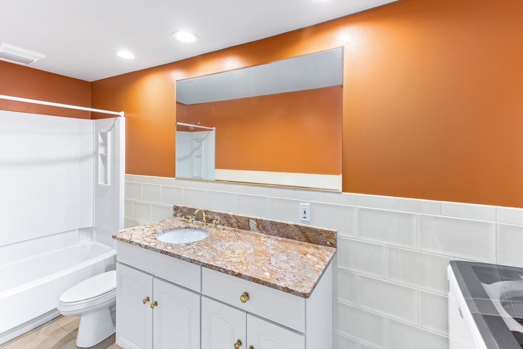 11 West Street Hadley, MA 01035 - Photo 11 of 40