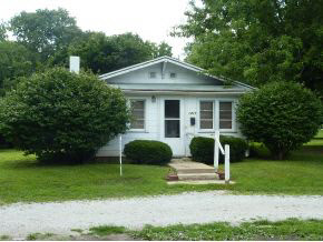 1419 College Avenue Rochester, IN 46975 - Photo 1 of 8 Gallery Image 1