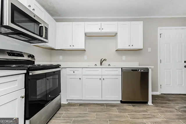 $2,210 | 295 Stoneridge Way, Fayetteville, GA 30215