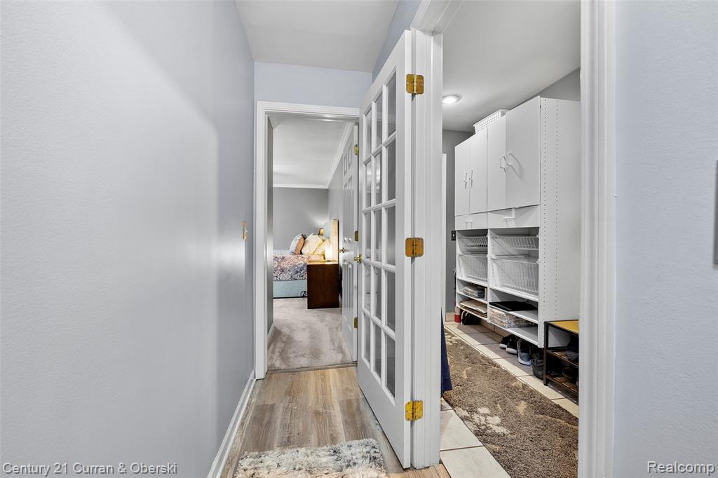 1162 Heights Road Lake Orion, MI 48362 - Photo 23 of 59 Gallery Image 23
