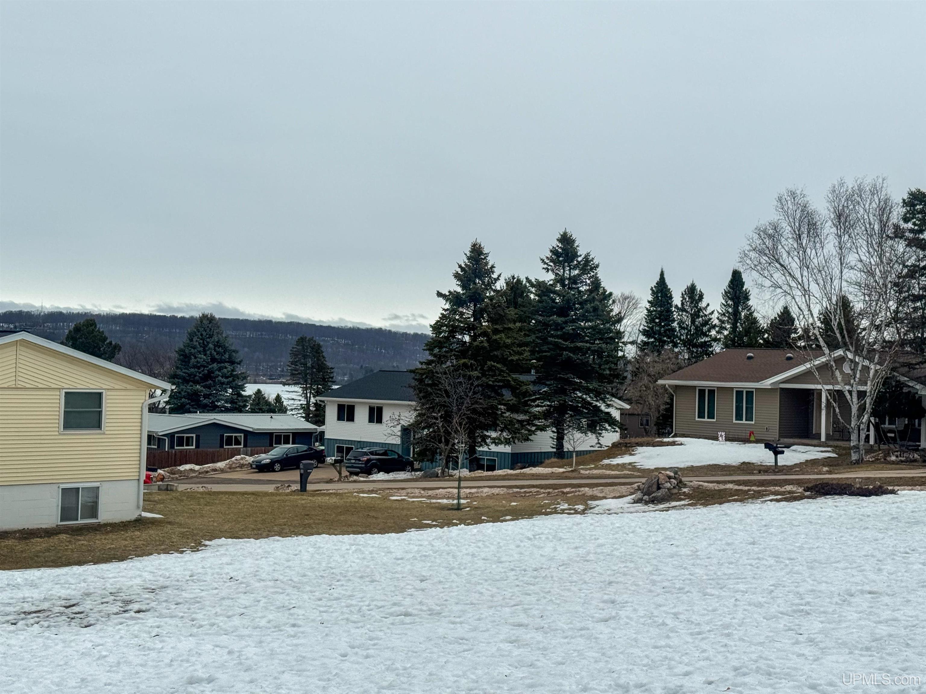 615 Kennedy Road Iron Mountain, MI 49801 - Photo 4 of 4