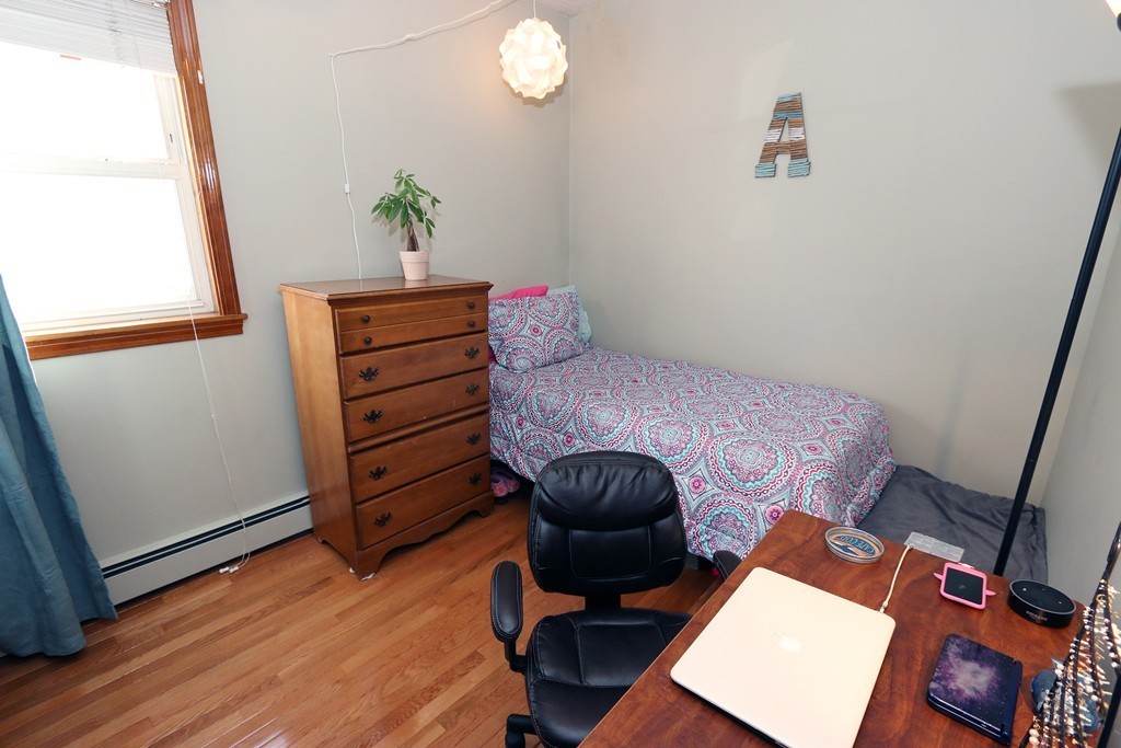 10 Dearborn Road Somerville, MA 02144 - Photo 8 of 25 Gallery Image 8