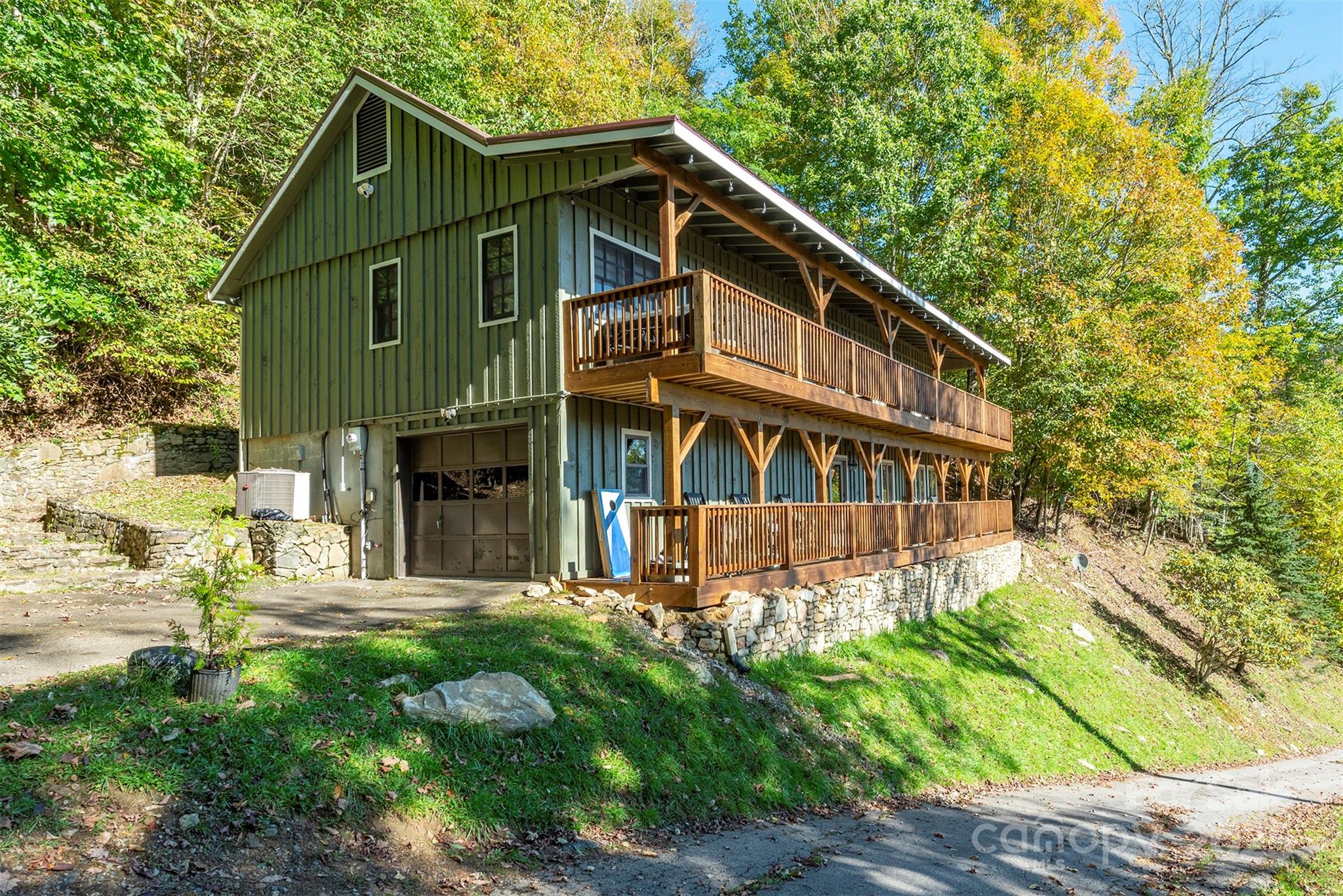 322 Goldenleaf Road Mars Hill, NC 28754 - Photo 11 of 47