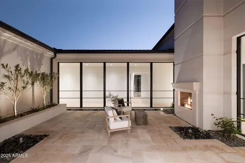 $9,400,000 | 6512 East Hummingbird Lane, Paradise Valley, AZ 85253
