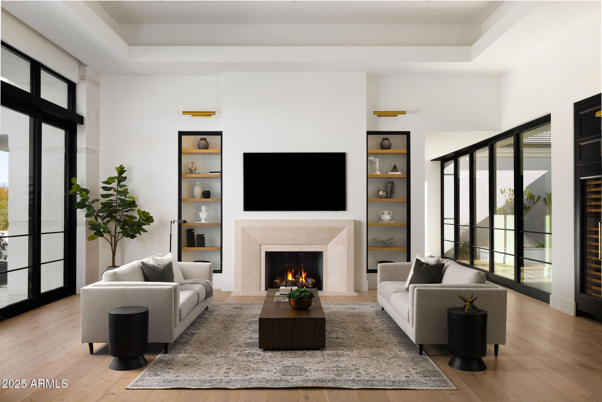 6512 East Hummingbird Lane Paradise Valley, AZ 85253 - Photo 6 of 41 Large Living Room