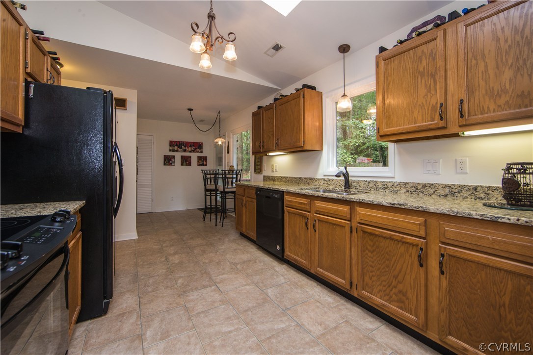 14016 Walnut Creek Road Midlothian, VA 23112 - Photo 10 of 31 Gallery Image 10