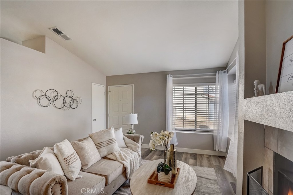 39429 Long Ridge Drive Temecula, CA 92591 - Photo 4 of 23 a living room with furniture and a window